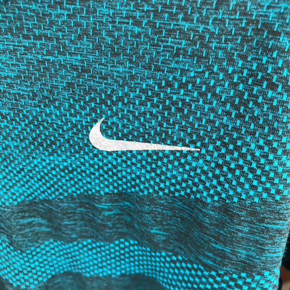 Lot of 2 Nike Long Sleeve Running Tee - Picture 4 of 8